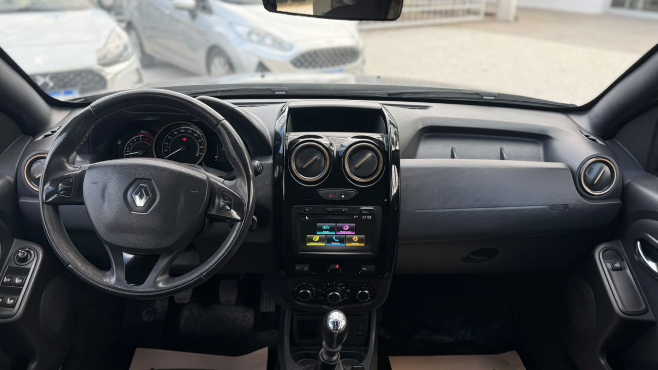 RENAULT - DUSTER PREVILEGE  2.0  - MANUAL  - 2021